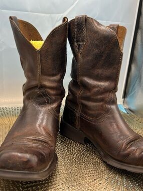 Ariat men 11 rambler performance cowboy Work boots